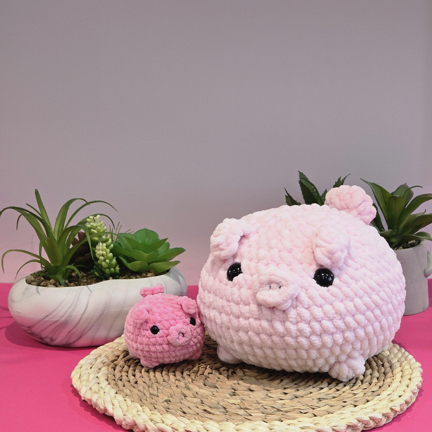 Unique and cute pig crochet amigurumi pattern beginner friendly.