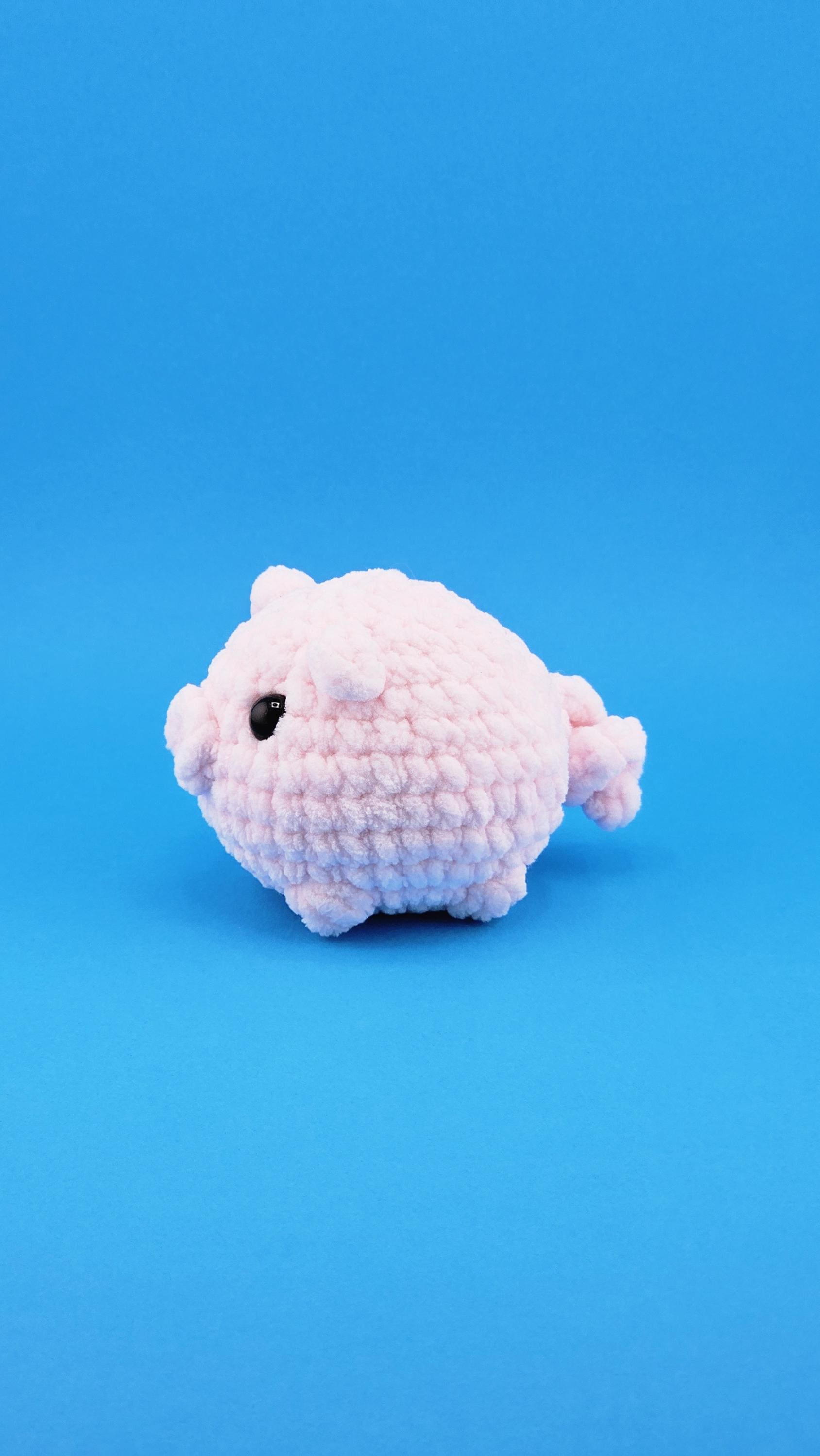 Unique and cute pig crochet amigurumi pattern beginner friendly.